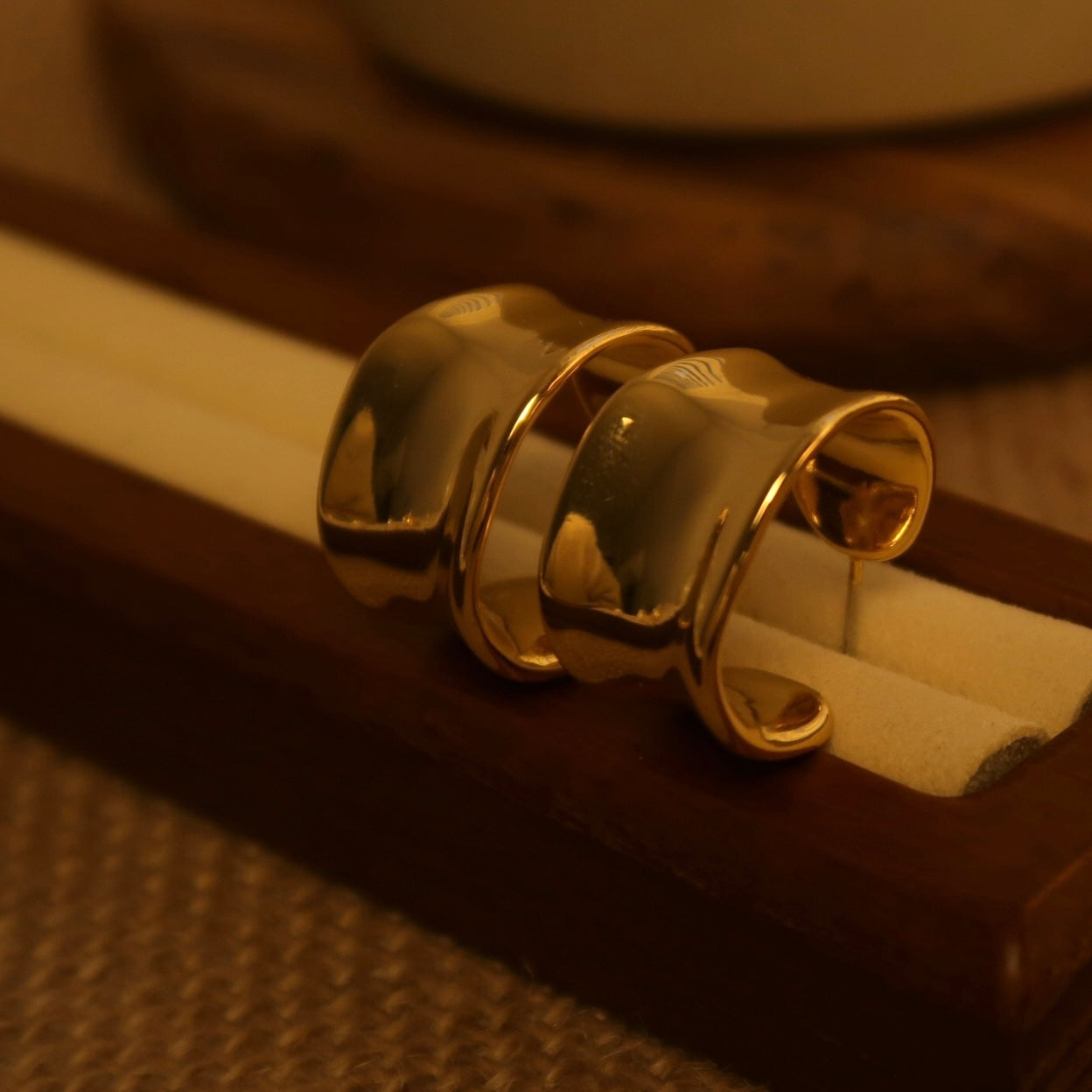 C-shape Arched Earrings