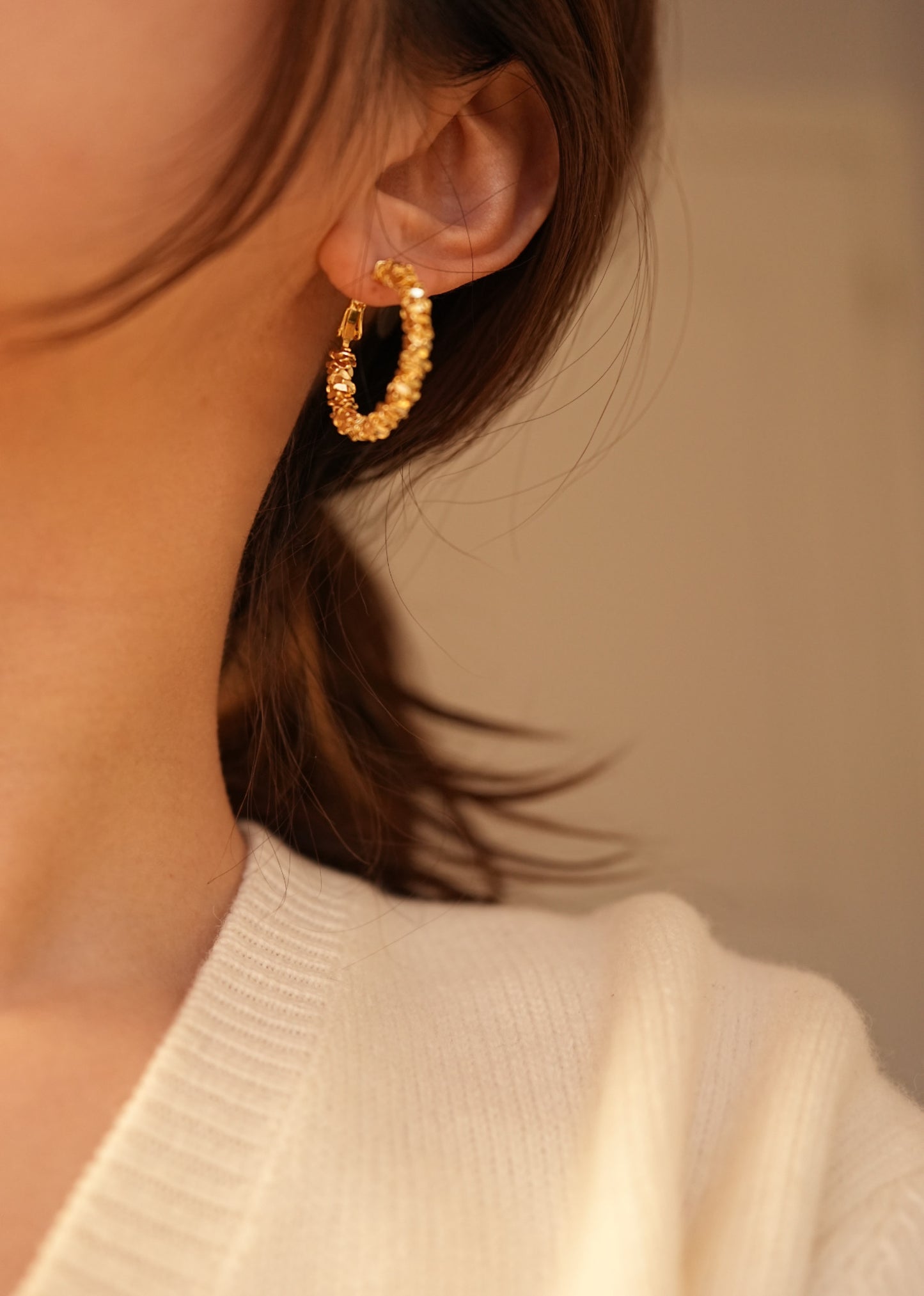 Lustre Facet Hoops