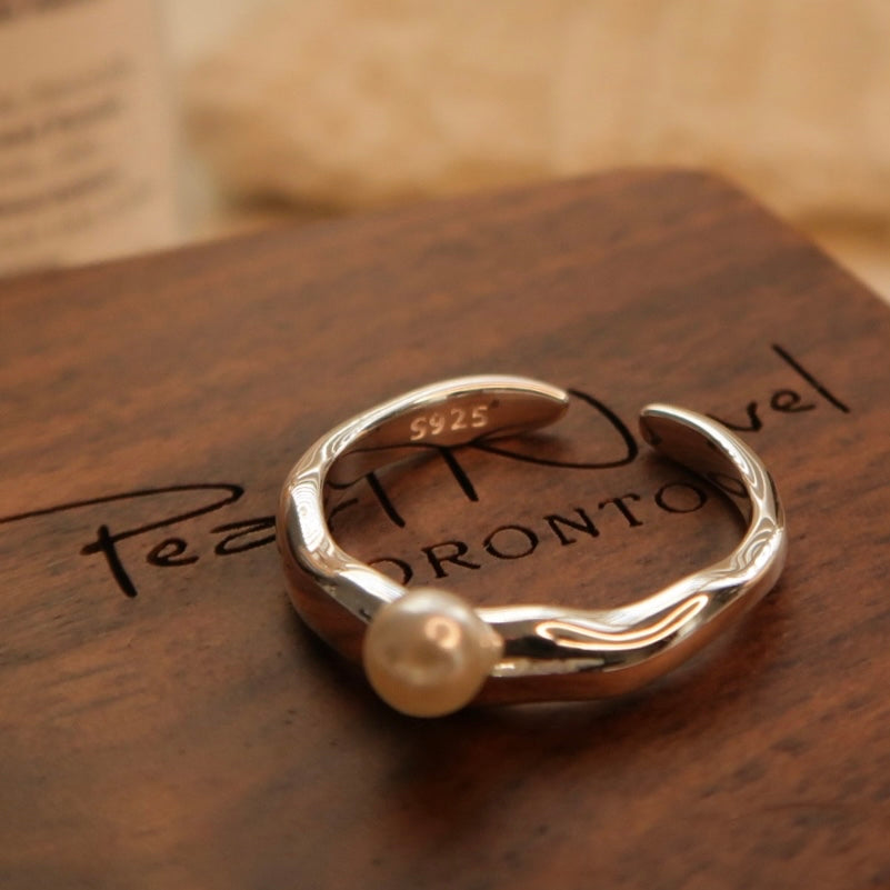 Classic Silver Shell Pearl Open Ring No.1
