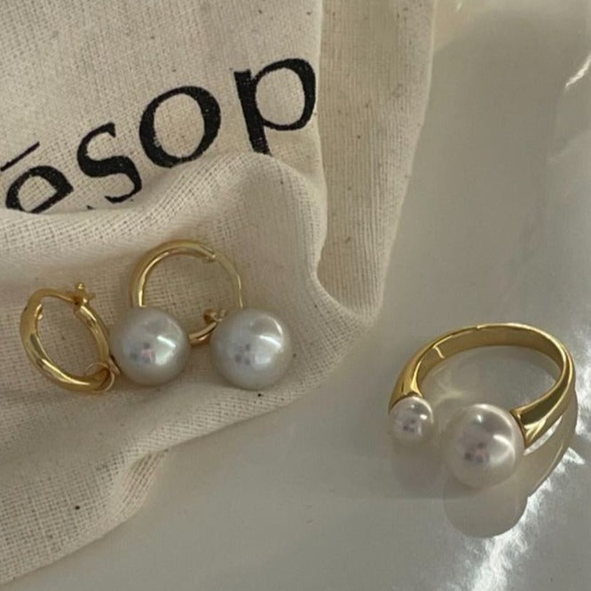 Double Pearls Open Ring