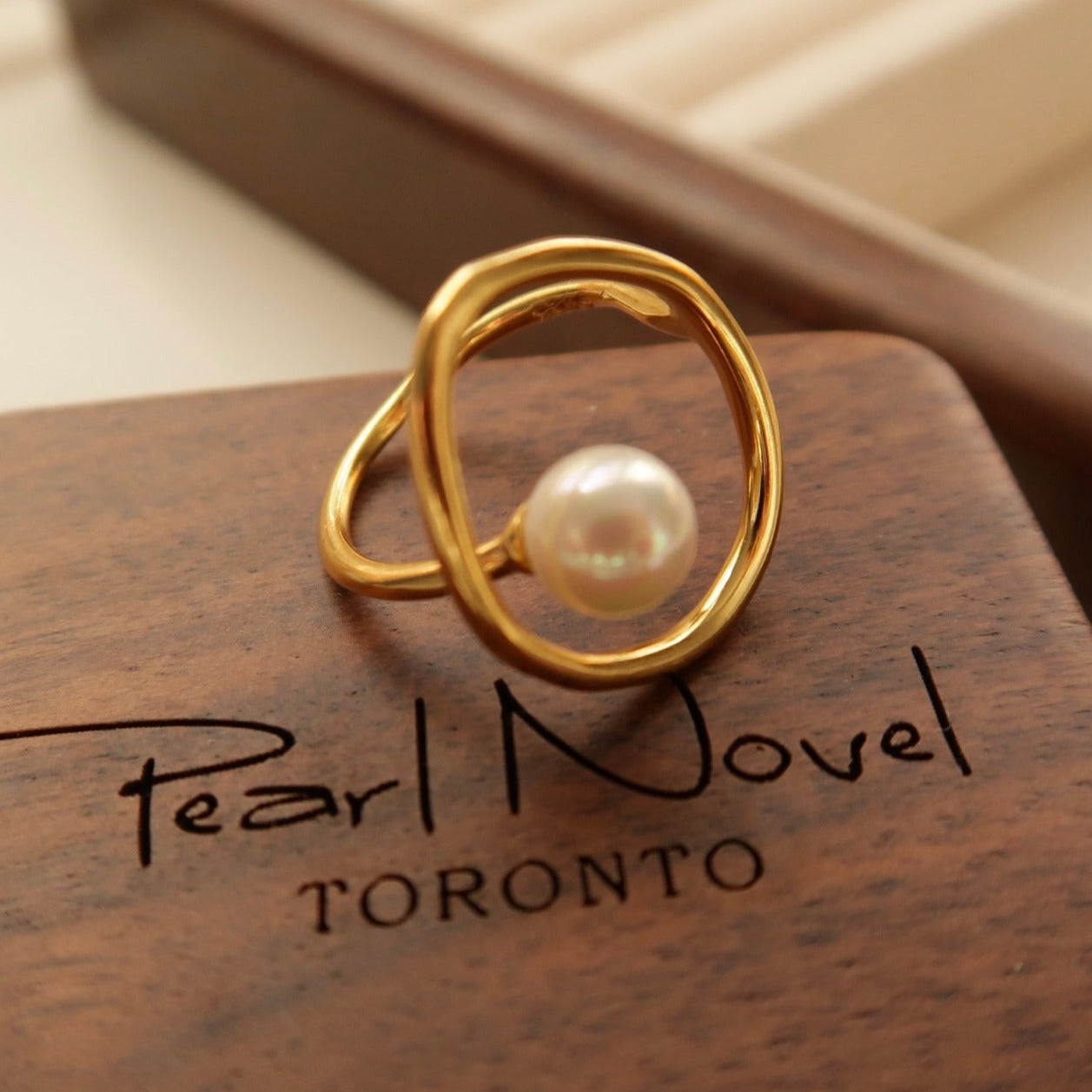 Golden Shell Pearl Open Ring