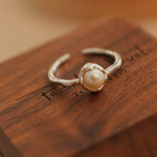 Classic Silver Pearl Open Ring No.2