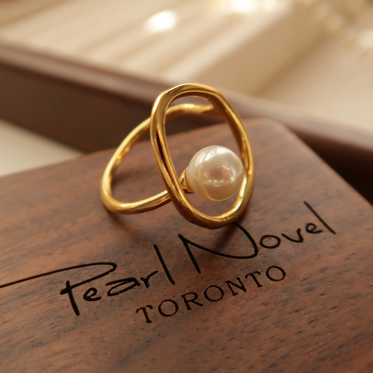 Golden Shell Pearl Open Ring