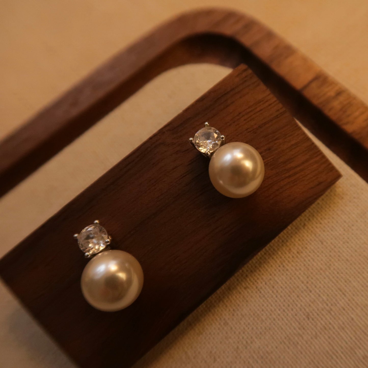 Diana’s Royal ‘Diamond ’Pearl Earrings