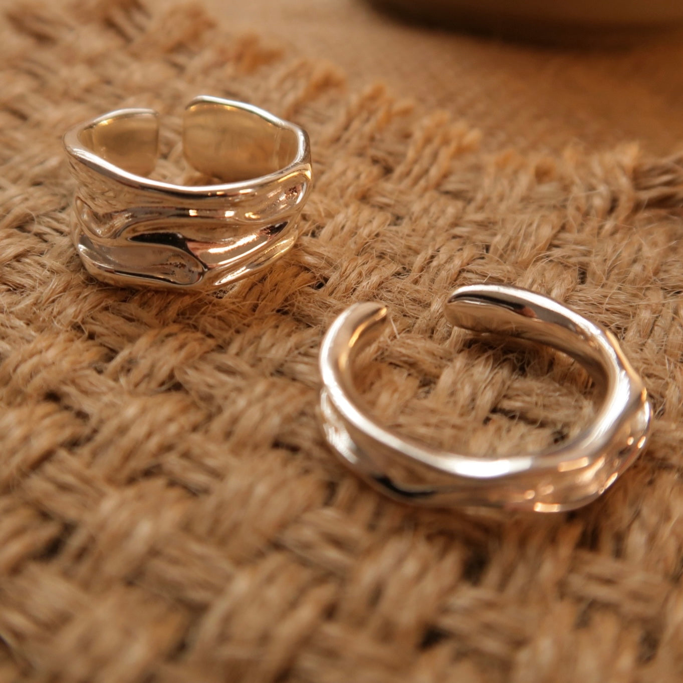 Silver Pleats Stream Ring