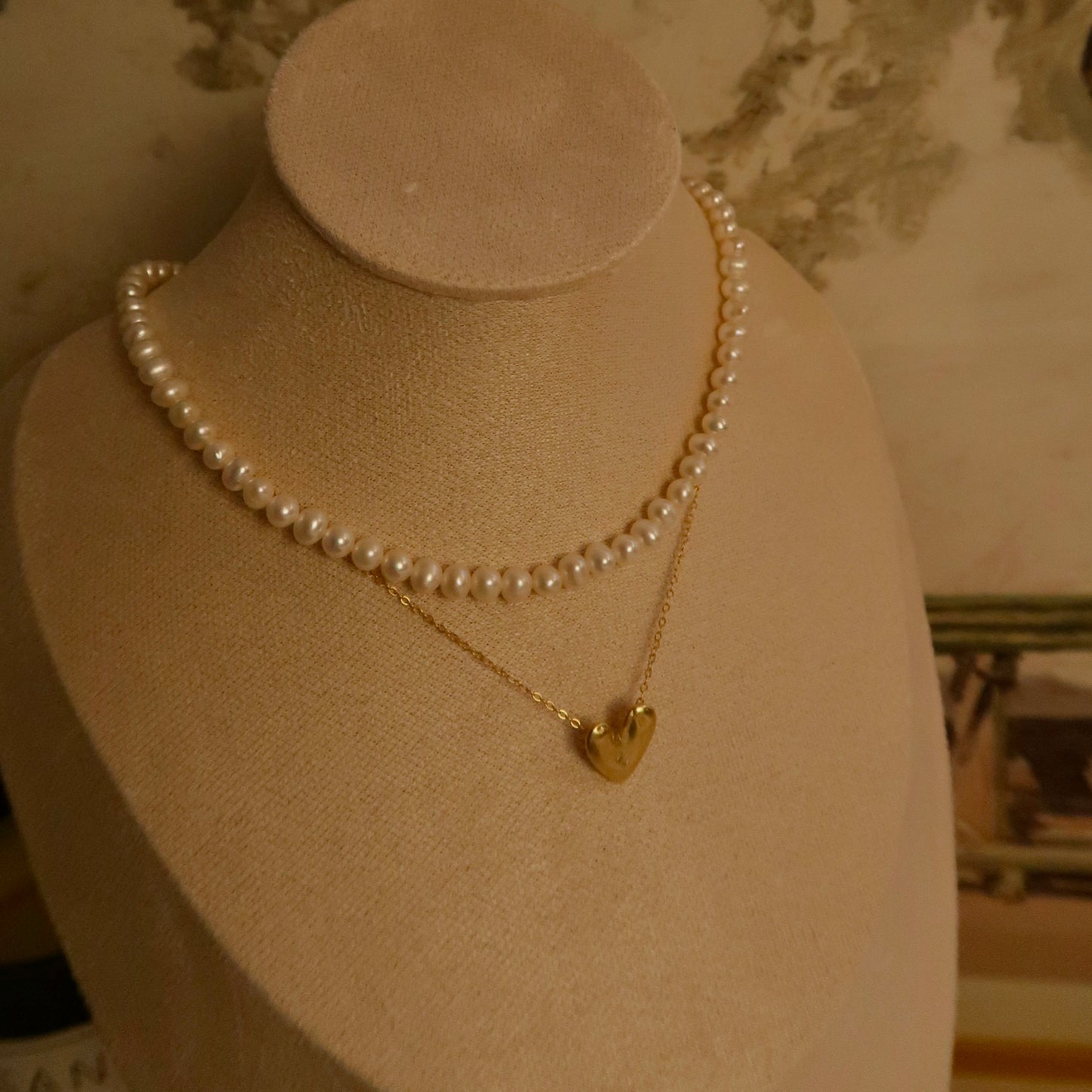 Minimalist Natural Pearl Necklace