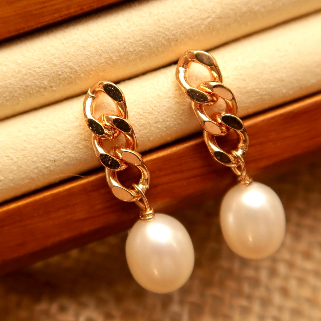 Golden Chain Natural Pearl Earrings