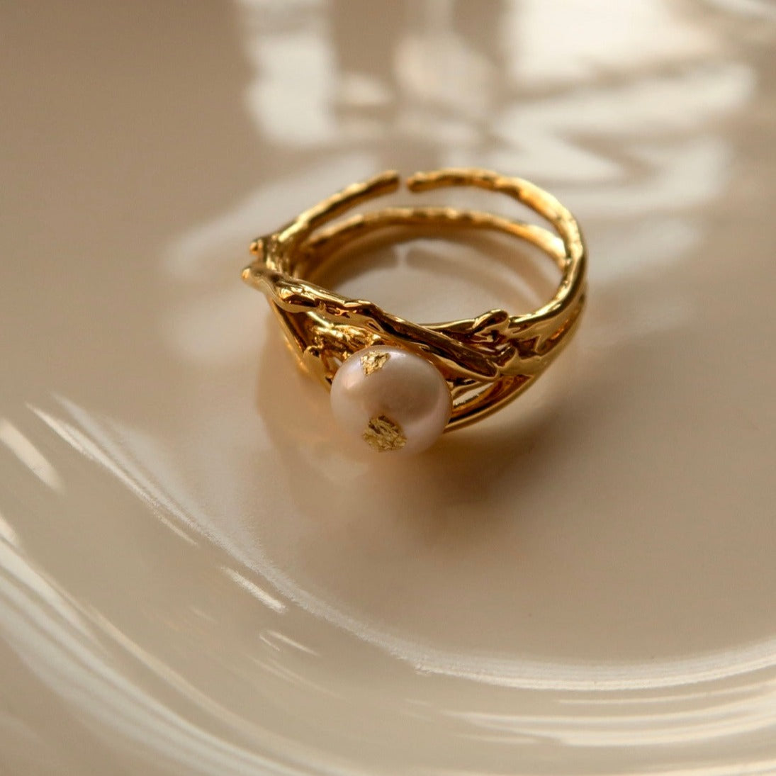 Irregular Nested Natural Pearl Ring