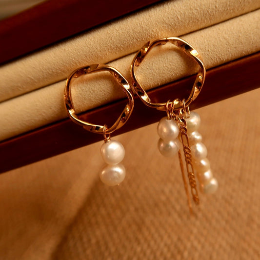 In-symmetry Natural Pearl Tassel Earrings