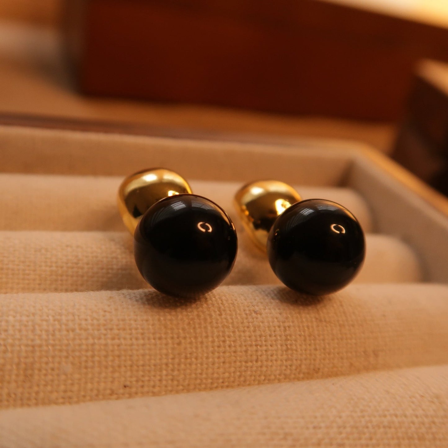 Midnight Rendezvou Black Agate Ear Drops