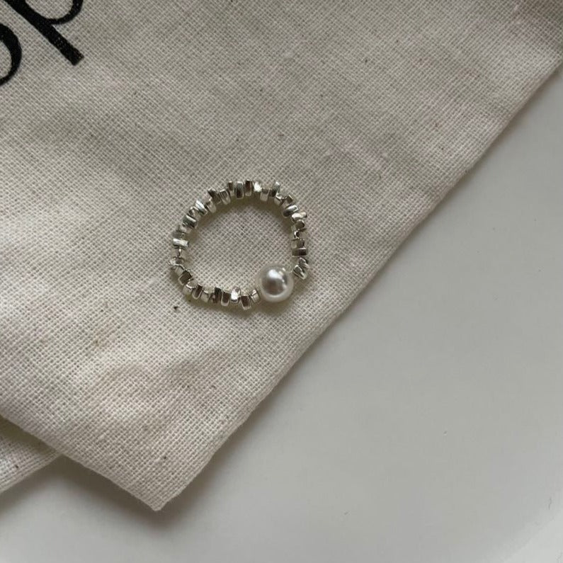 Broken Silver Pearl Ring